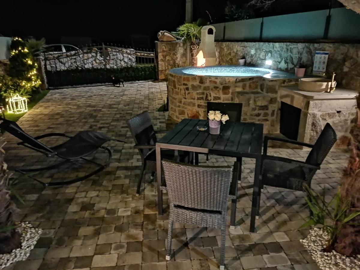 Apartman Brajutovci 26 คอร์นิช ภายนอก รูปภาพ