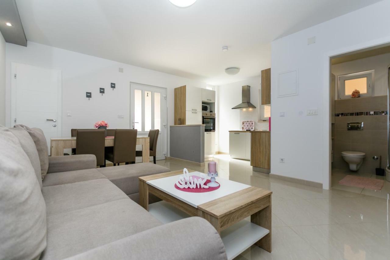 Apartman Brajutovci 26 คอร์นิช ภายนอก รูปภาพ
